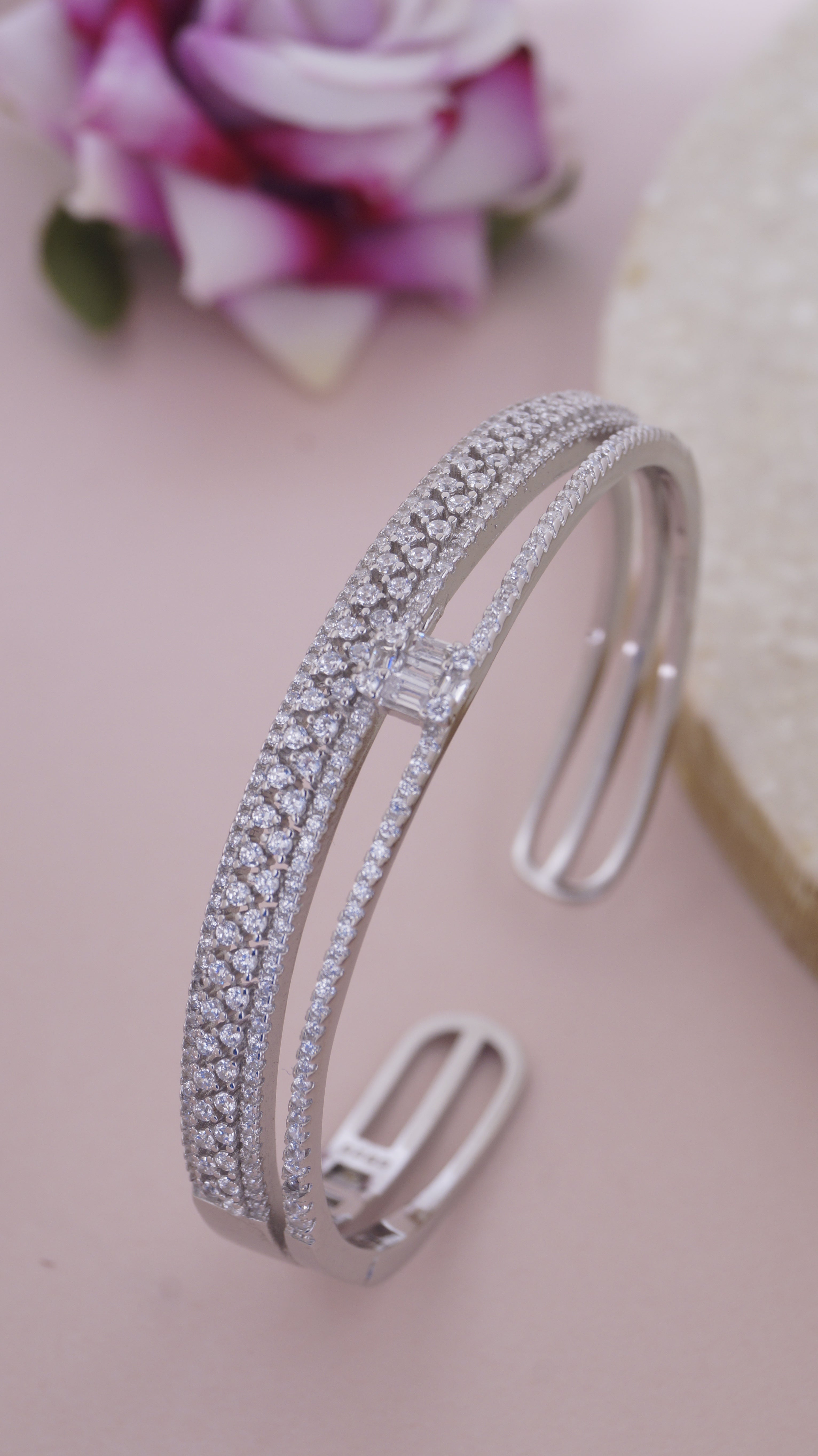 AD Bracelets For Women Latest Designs Shop Now – Gehna Shop